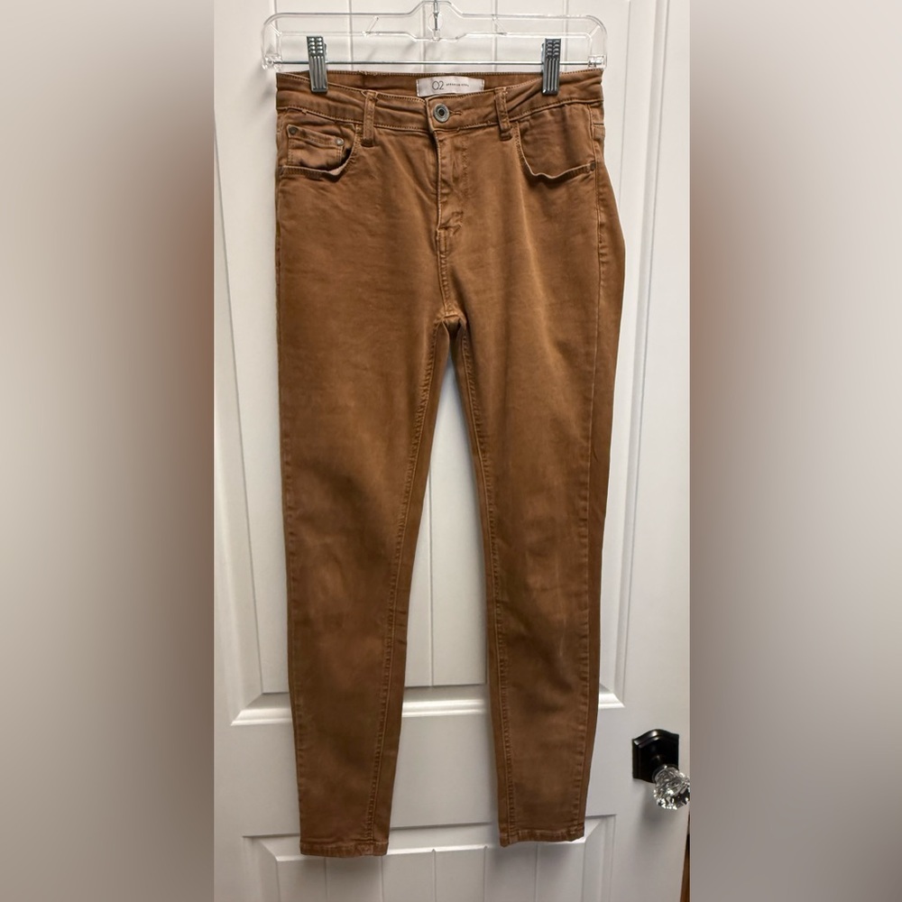 Q2 Jeans Womens Size Medium Skinny Jeans Stretch Denim Excellent Condition